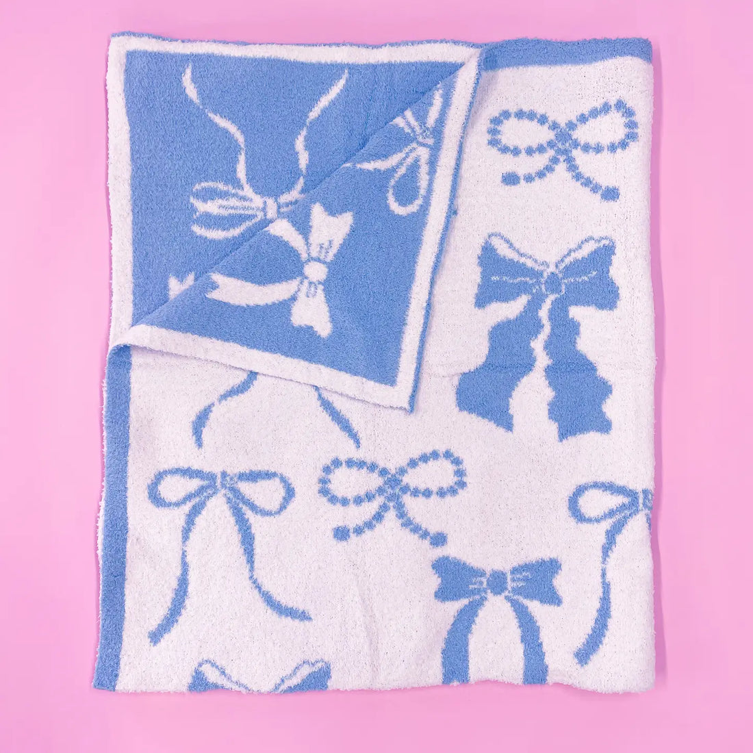 Cozy Bow Luxury Blanket