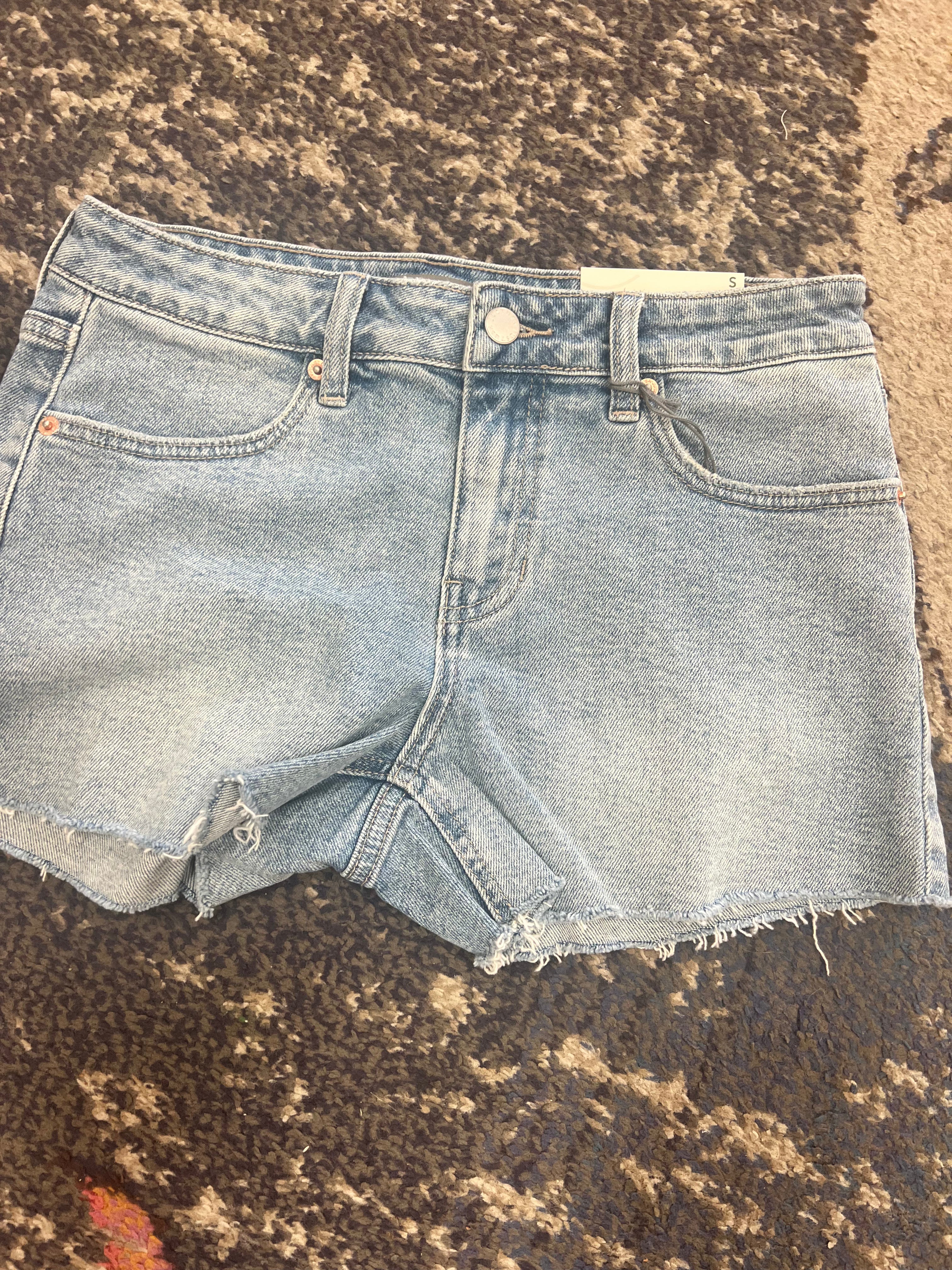 Mid Rise Comfort Shorts