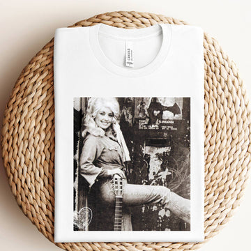 Miss Dolly Tee